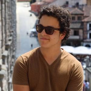 Meet your Posher, Nicolas